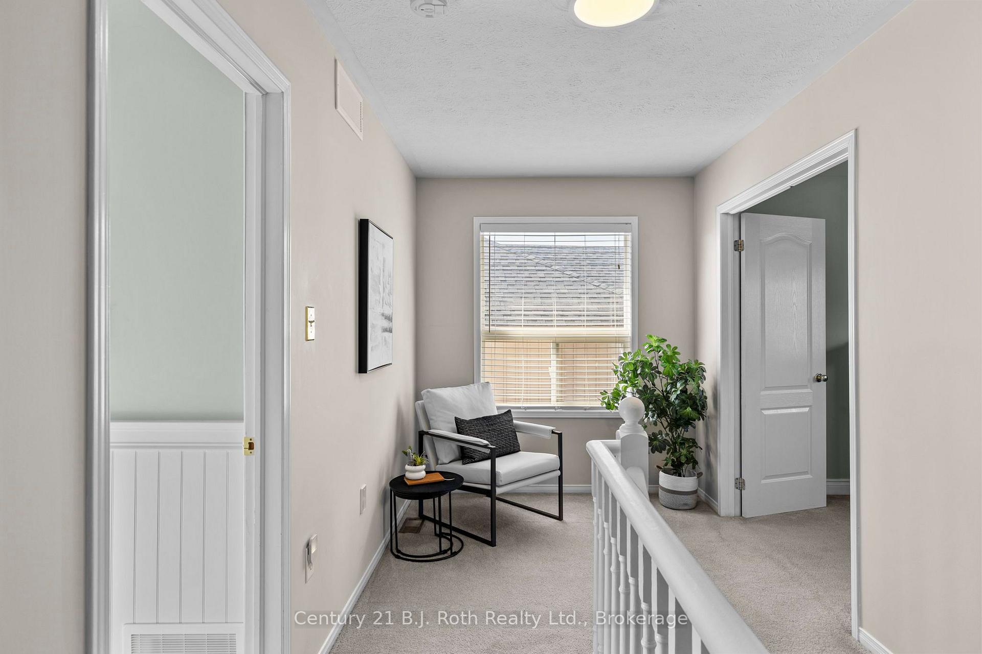 Photo 17 of 33 Vanessa Drive, Orillia — HOMEH