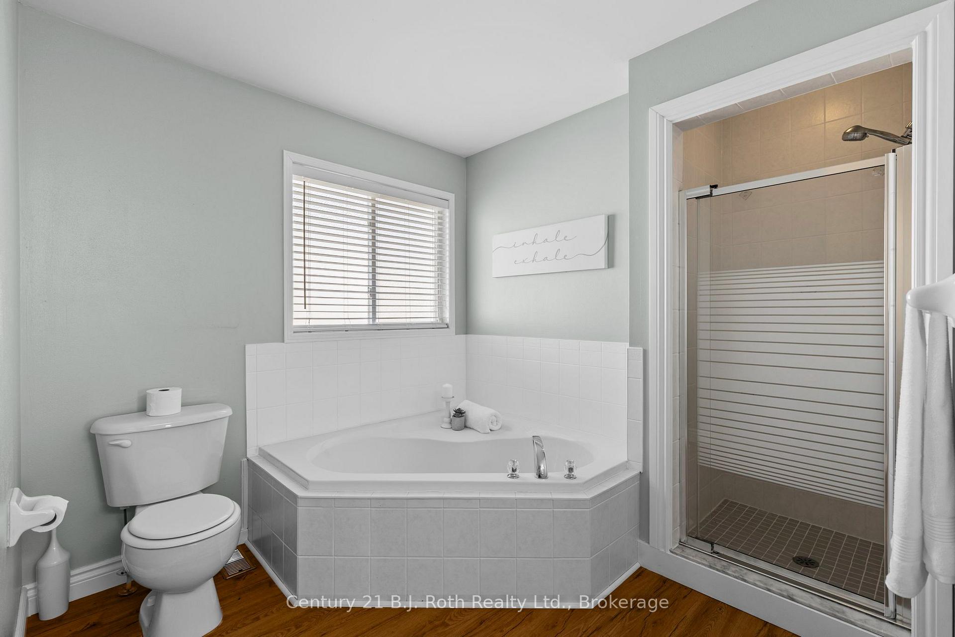 Photo 20 of 33 Vanessa Drive, Orillia — HOMEH