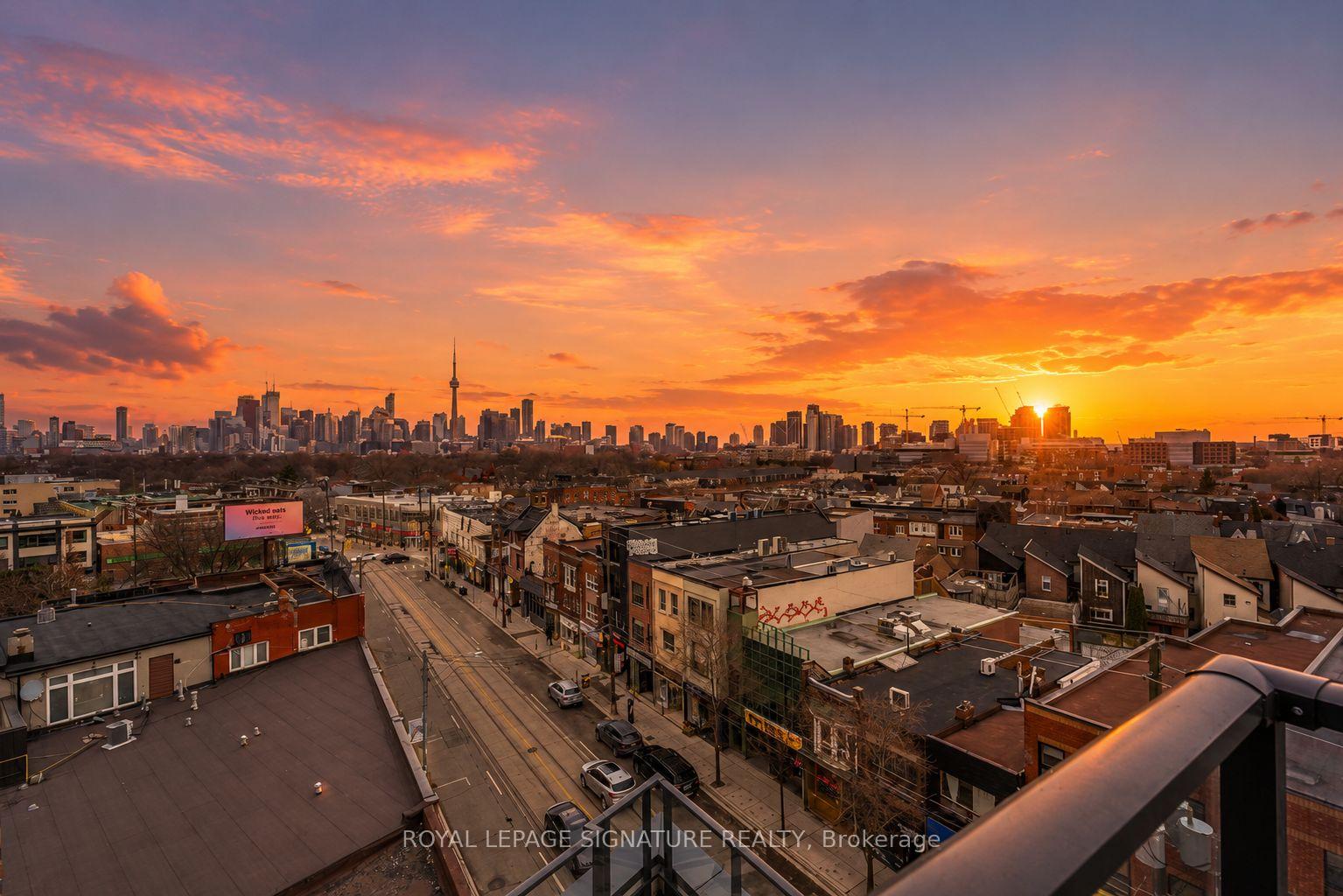 Photo 1 of Unit 703, 5 Lakeview Avenue, Toronto, Trinity-Bellwoods — HOMEH