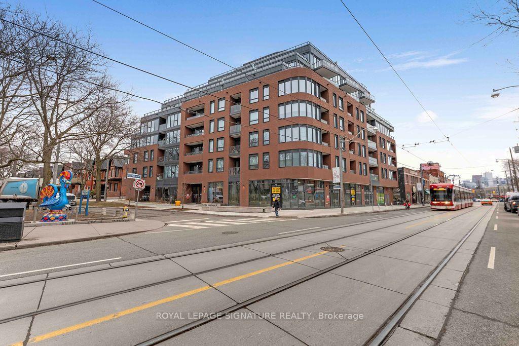 Photo 3 of Unit 703, 5 Lakeview Avenue, Toronto, Trinity-Bellwoods — HOMEH