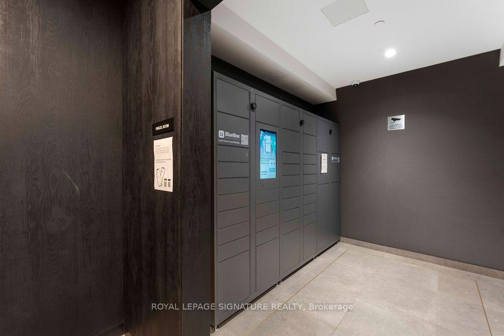 Photo 5 of Unit 703, 5 Lakeview Avenue, Toronto, Trinity-Bellwoods — HOMEH