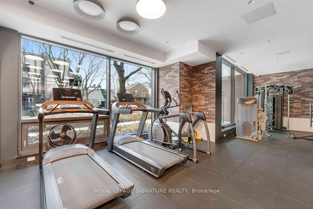 Photo 6 of Unit 703, 5 Lakeview Avenue, Toronto, Trinity-Bellwoods — HOMEH