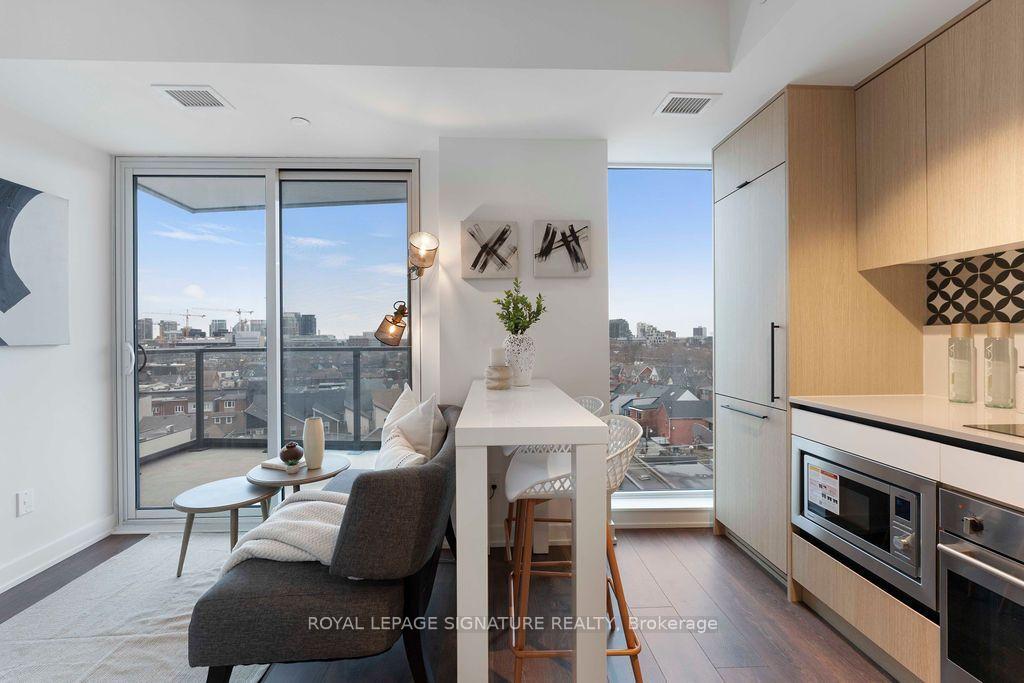 Photo 14 of Unit 703, 5 Lakeview Avenue, Toronto, Trinity-Bellwoods — HOMEH