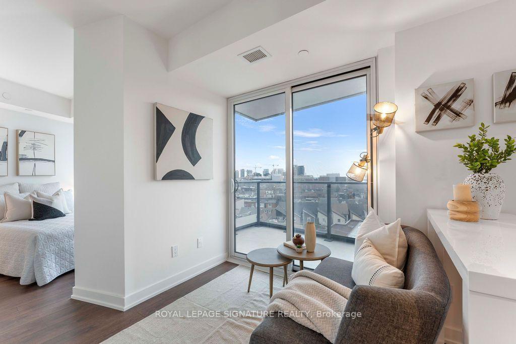 Photo 15 of Unit 703, 5 Lakeview Avenue, Toronto, Trinity-Bellwoods — HOMEH