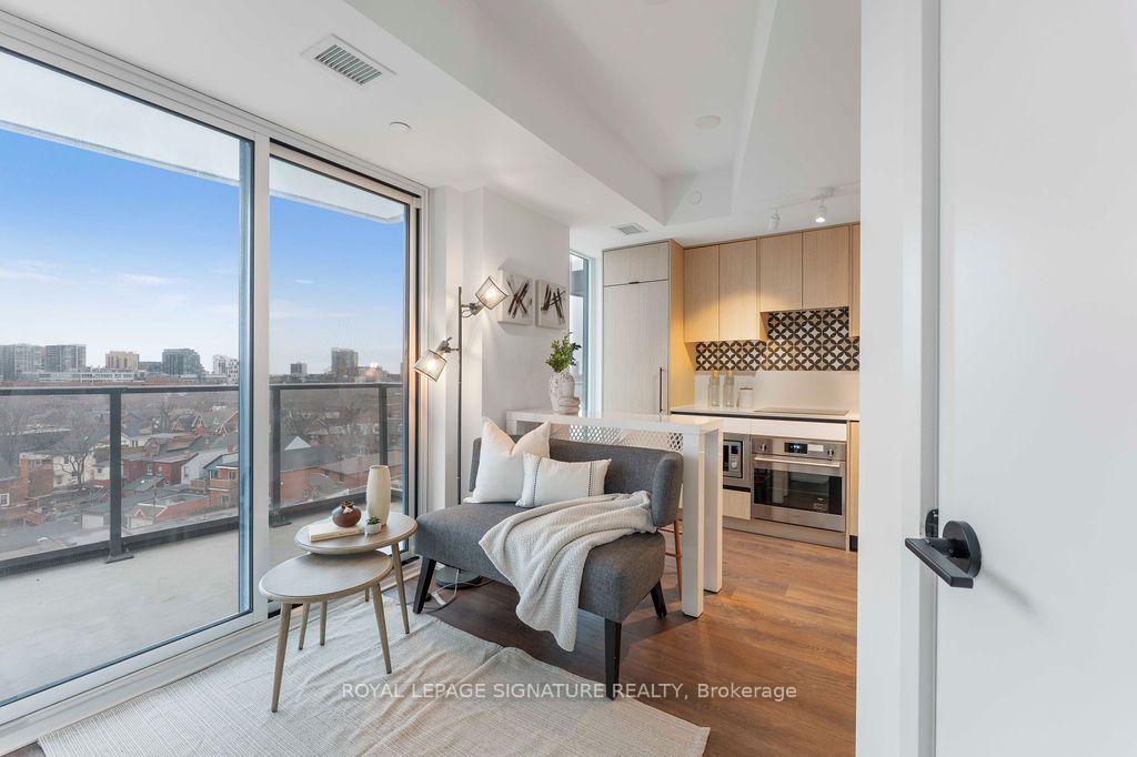 Photo 16 of Unit 703, 5 Lakeview Avenue, Toronto, Trinity-Bellwoods — HOMEH