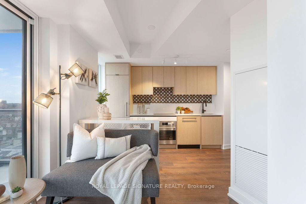 Photo 17 of Unit 703, 5 Lakeview Avenue, Toronto, Trinity-Bellwoods — HOMEH