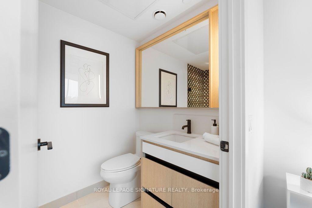 Photo 26 of Unit 703, 5 Lakeview Avenue, Toronto, Trinity-Bellwoods — HOMEH