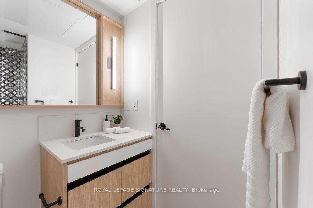 Photo 28 of Unit 703, 5 Lakeview Avenue, Toronto, Trinity-Bellwoods — HOMEH