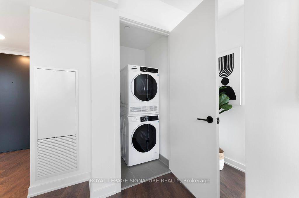 Photo 36 of Unit 703, 5 Lakeview Avenue, Toronto, Trinity-Bellwoods — HOMEH
