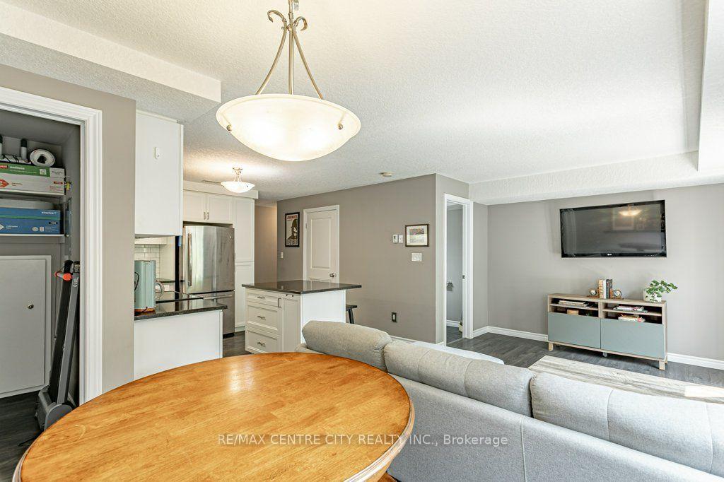 Photo 13 of Unit D, 243 Rachel Crescent, Kitchener, Trussler — HOMEH
