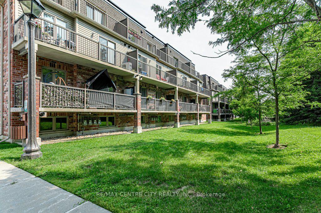 Photo 21 of Unit D, 243 Rachel Crescent, Kitchener, Trussler — HOMEH