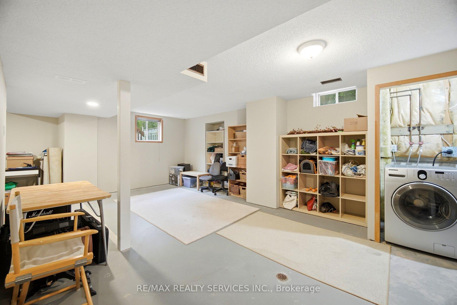 Photo 31 of 38 Furrows End, Brampton, Heart Lake West — HOMEH