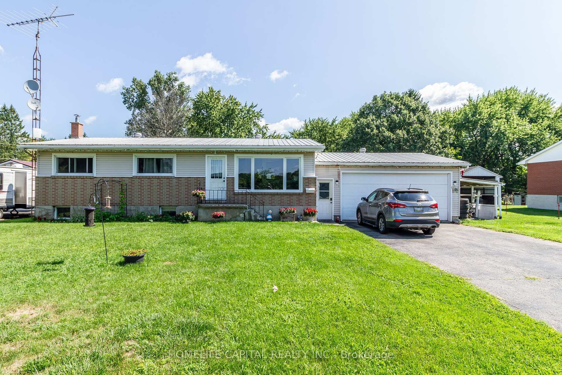 Photo 3 of 8425 County Rd 15, Augusta, Augusta Twp — HOMEH