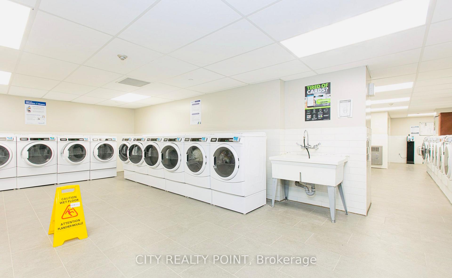 Photo 15 of Unit 1007, 666 Spadina Avenue, Toronto, University — HOMEH