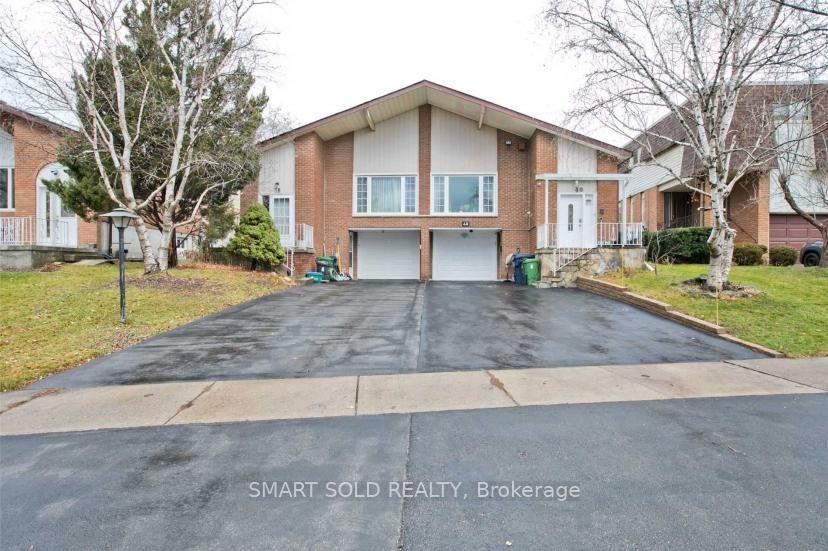 Photo 1 of Unit Upper, 40 Mintwood Drive, North York, Bayview Woods-Steeles — HOMEH