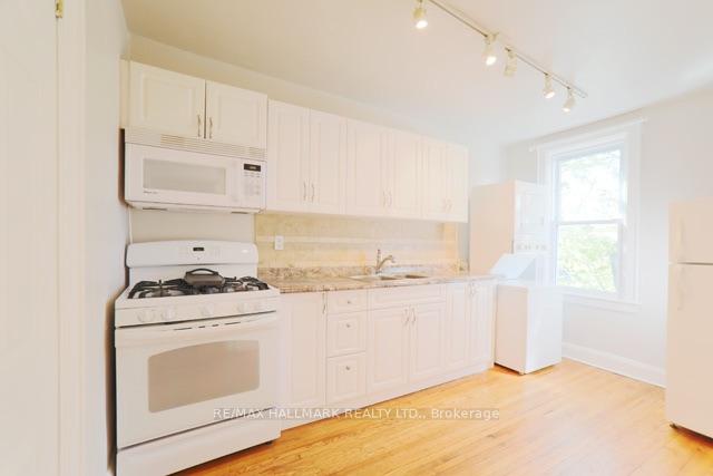 Photo 8 of Unit Upper, 1481 Queen Street E, Toronto, Greenwood-Coxwell — HOMEH