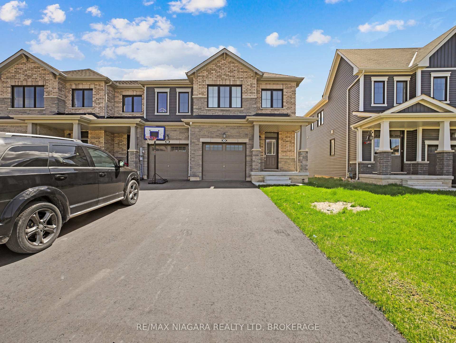 Photo 1 of 309 Vanilla Trail, Thorold, Rolling Meadows — HOMEH