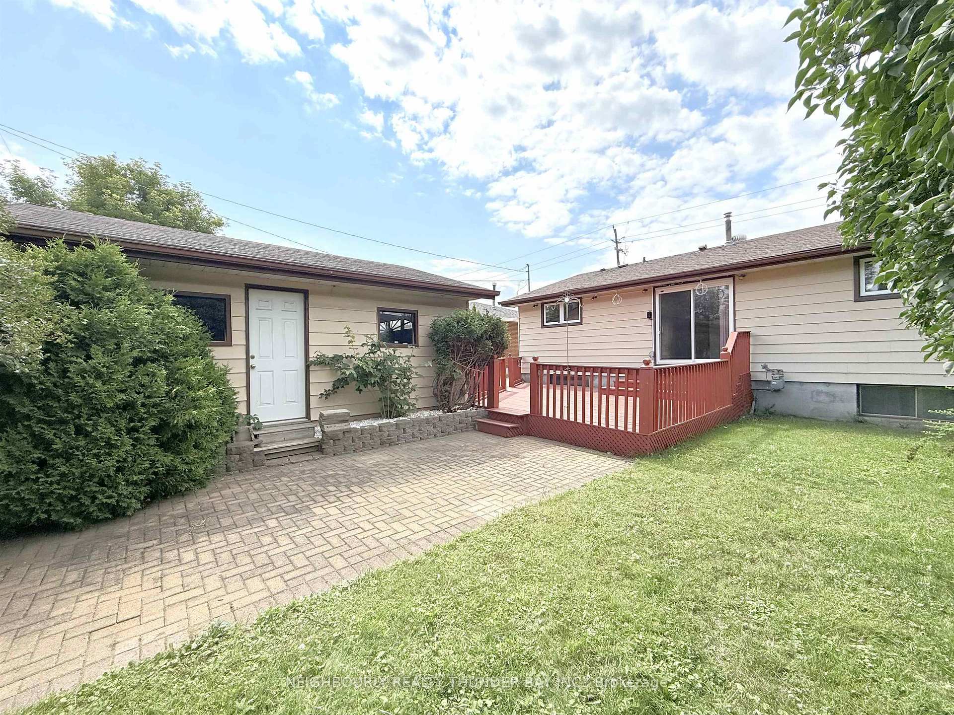 Photo 8 of 782 John Street, Thunder Bay, Forest Park — HOMEH