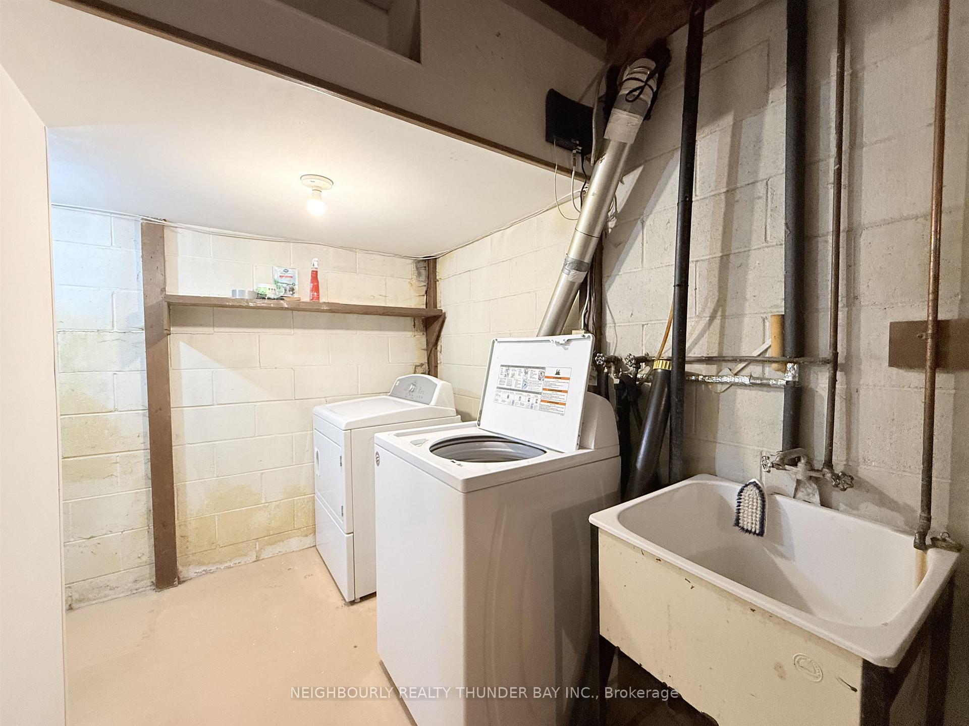 Photo 32 of 782 John Street, Thunder Bay, Forest Park — HOMEH