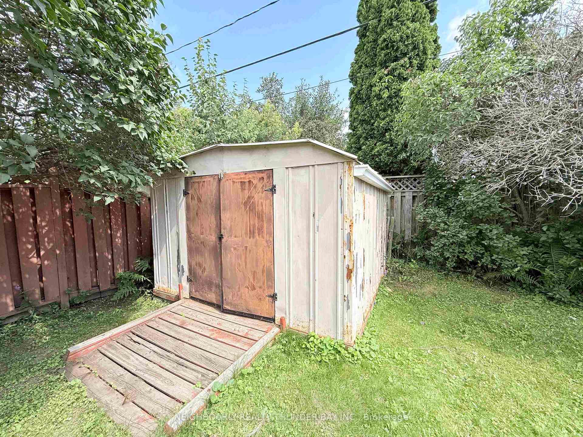 Photo 37 of 782 John Street, Thunder Bay, Forest Park — HOMEH