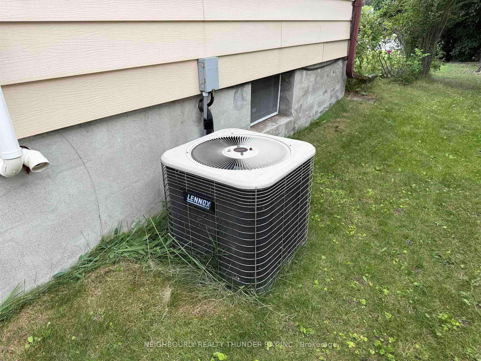 Photo 39 of 782 John Street, Thunder Bay, Forest Park — HOMEH