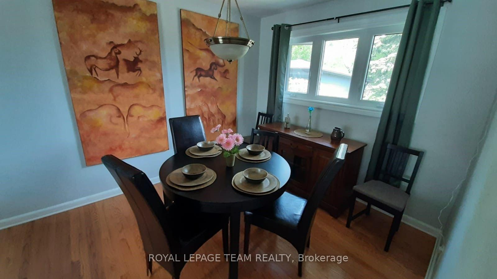 Photo 6 of Unit UPSTRS, 1015 Pinecrest Road, Ottawa, Queensway Terrace North — HOMEH
