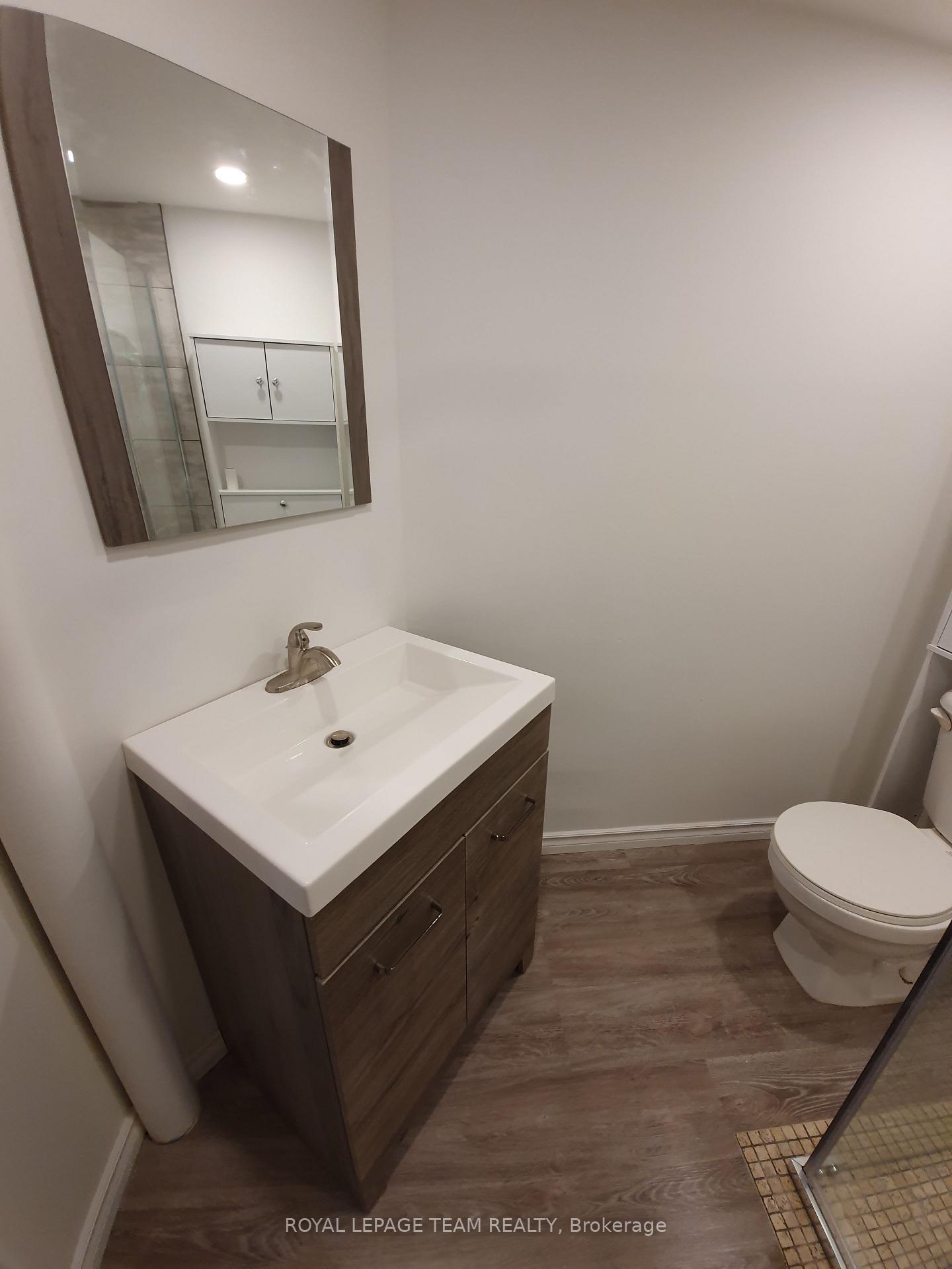 Photo 10 of Unit UPSTRS, 1015 Pinecrest Road, Ottawa, Queensway Terrace North — HOMEH