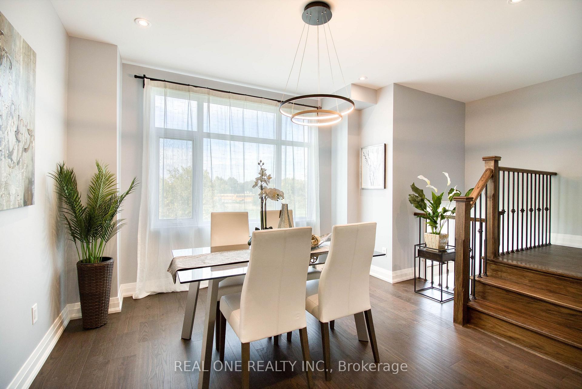 Photo 7 of 12 Teasel Way, Markham, Unionville — HOMEH