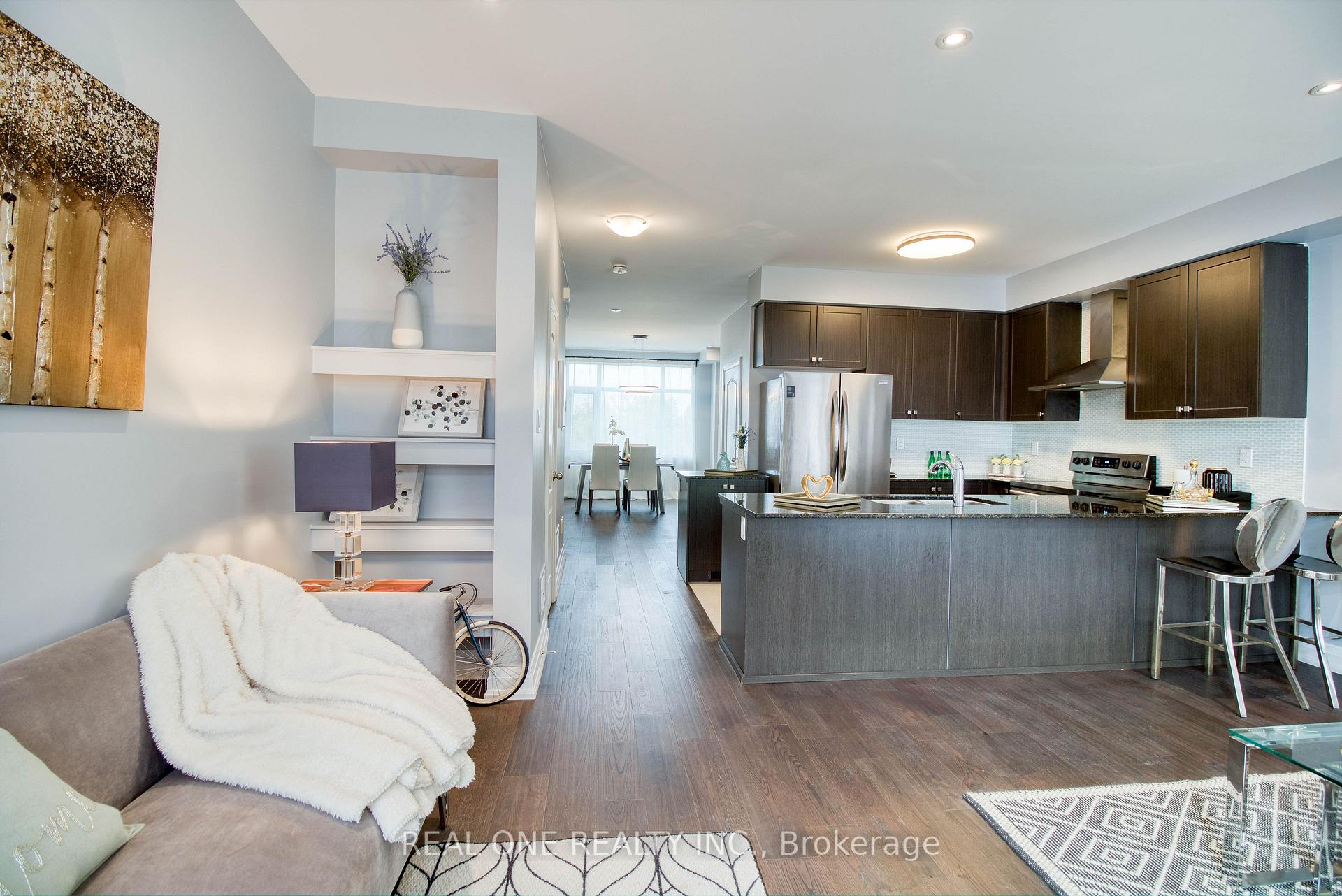Photo 14 of 12 Teasel Way, Markham, Unionville — HOMEH