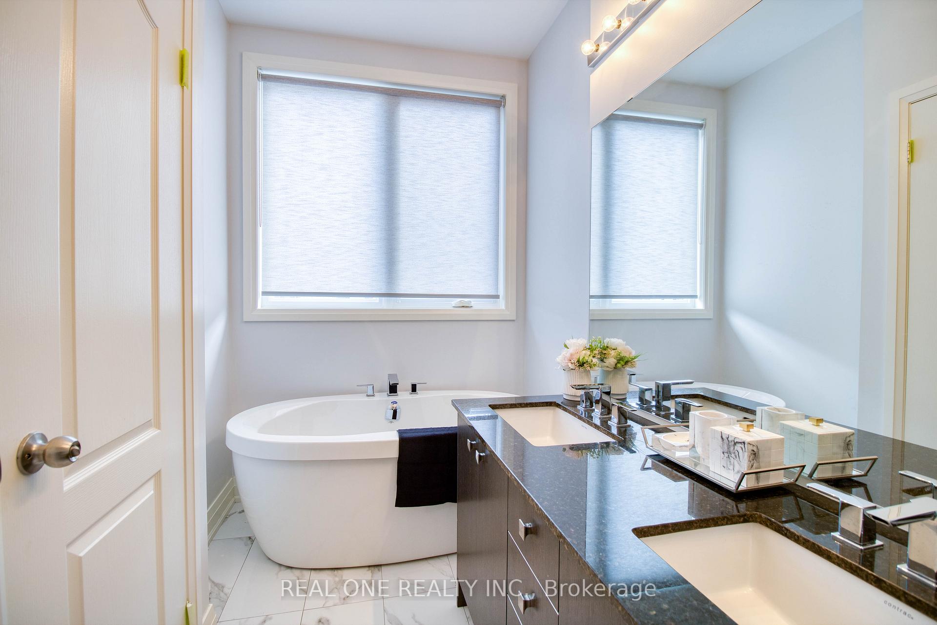 Photo 28 of 12 Teasel Way, Markham, Unionville — HOMEH