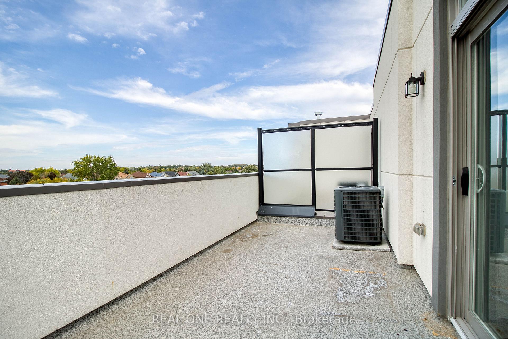 Photo 34 of 12 Teasel Way, Markham, Unionville — HOMEH
