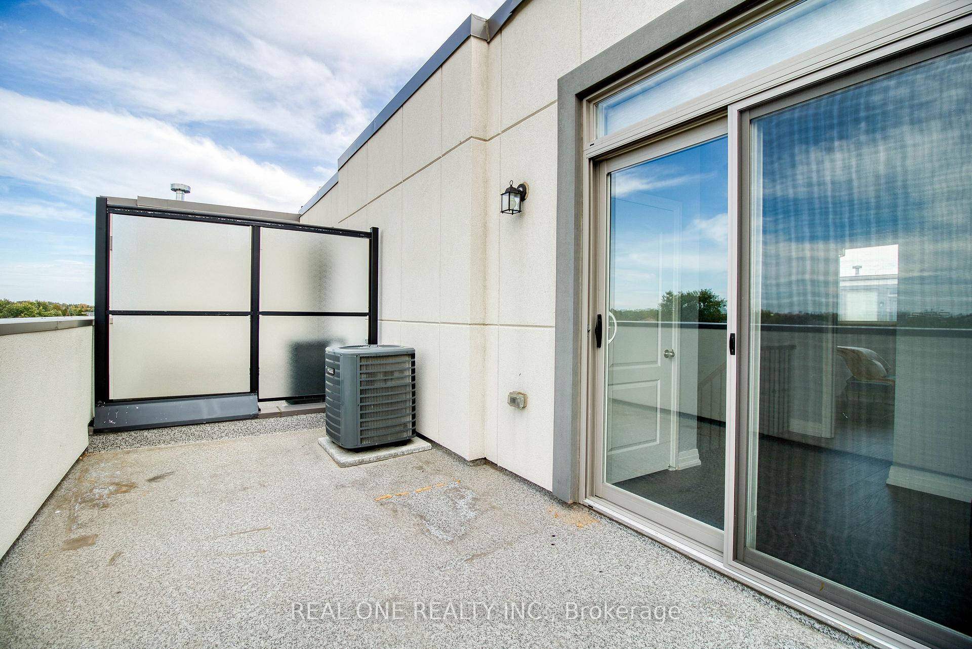 Photo 35 of 12 Teasel Way, Markham, Unionville — HOMEH