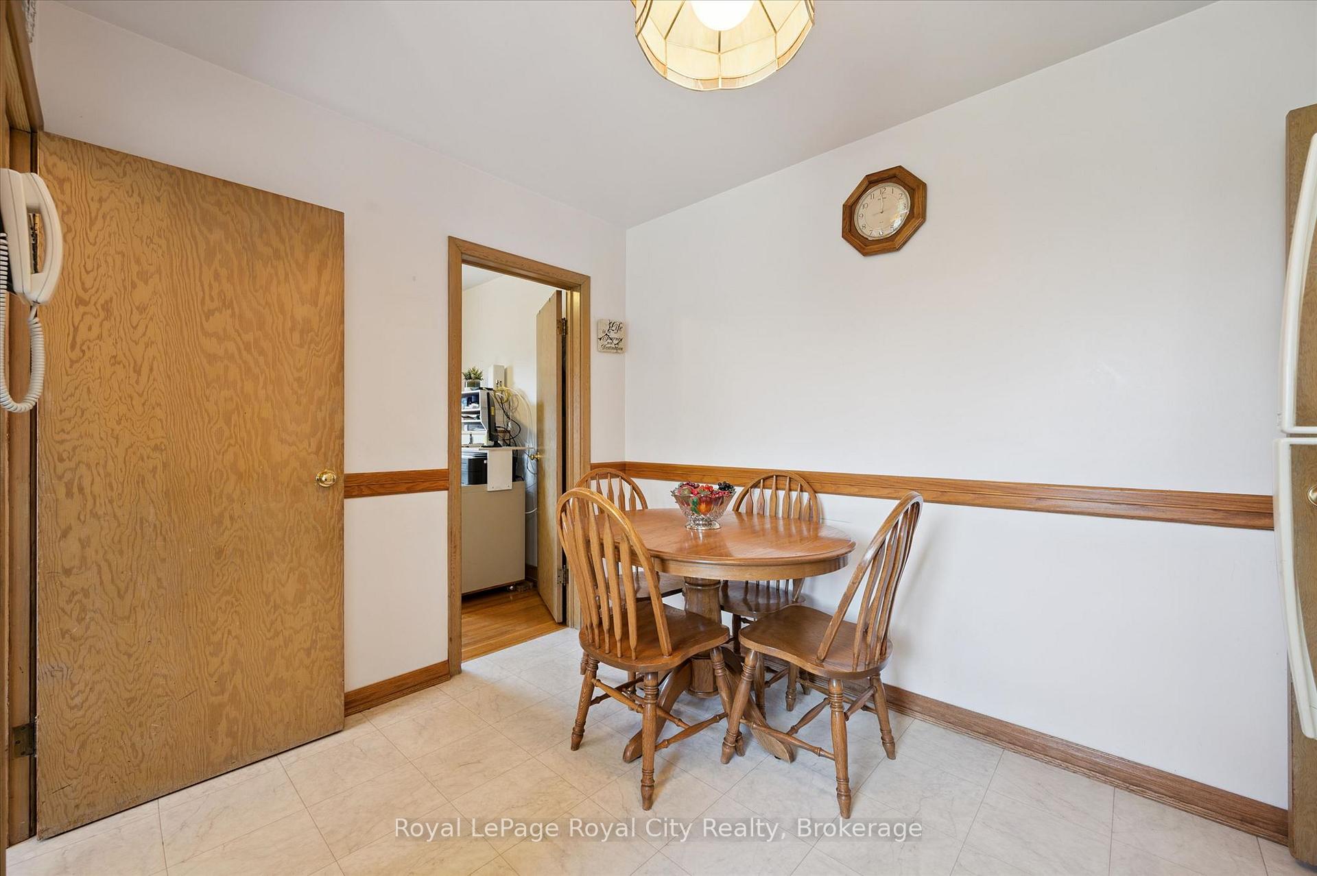 Photo 16 of 133 Emma Street, Guelph, General Hospital — HOMEH