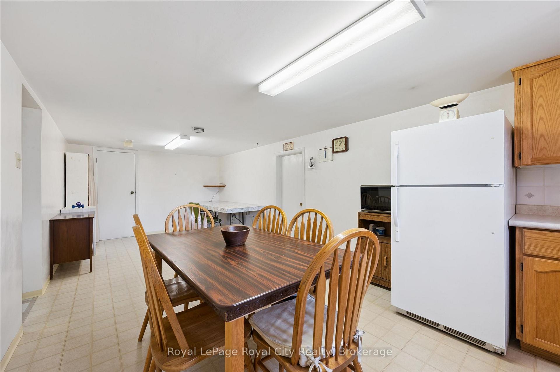 Photo 21 of 133 Emma Street, Guelph, General Hospital — HOMEH