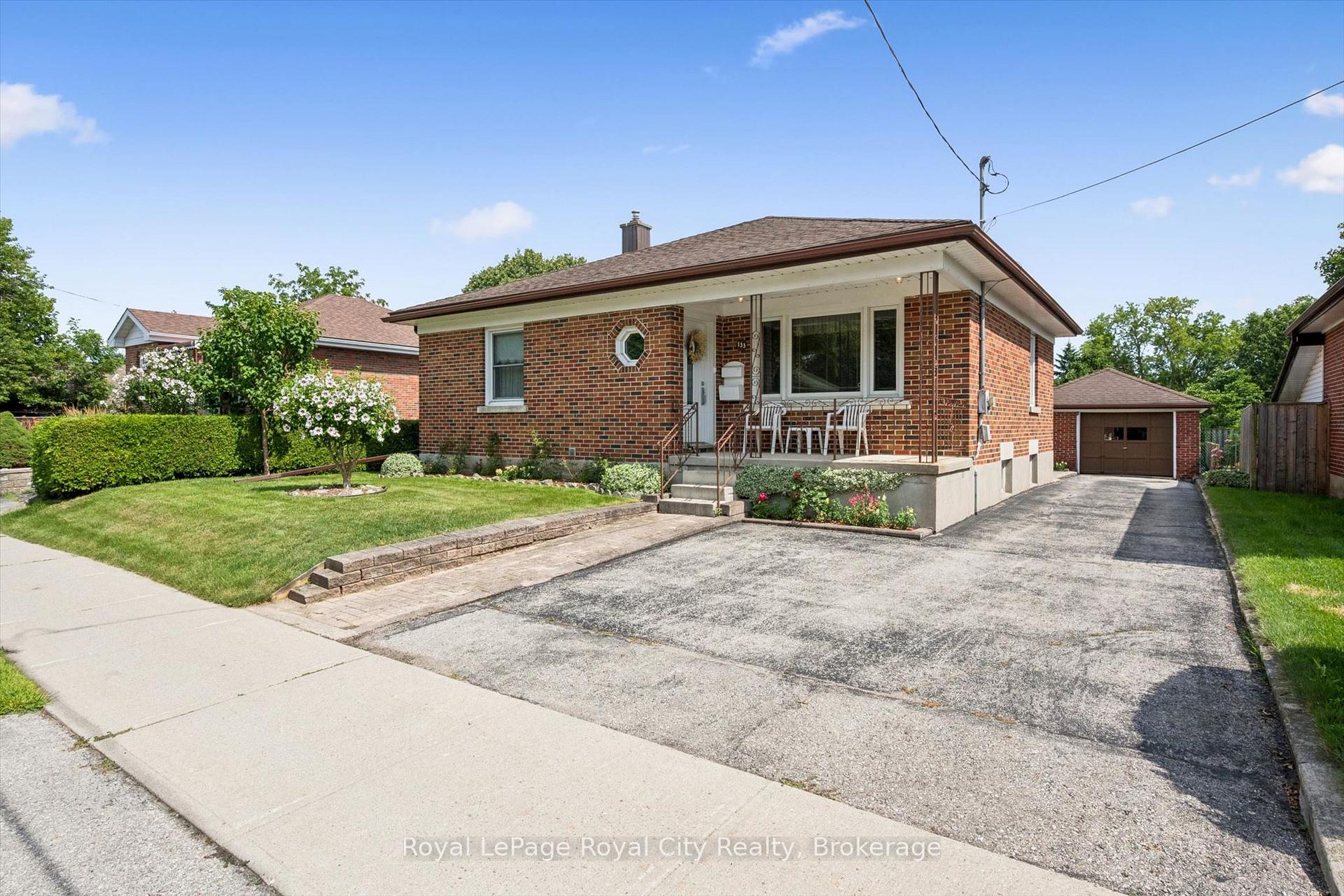 Photo 33 of 133 Emma Street, Guelph, General Hospital — HOMEH