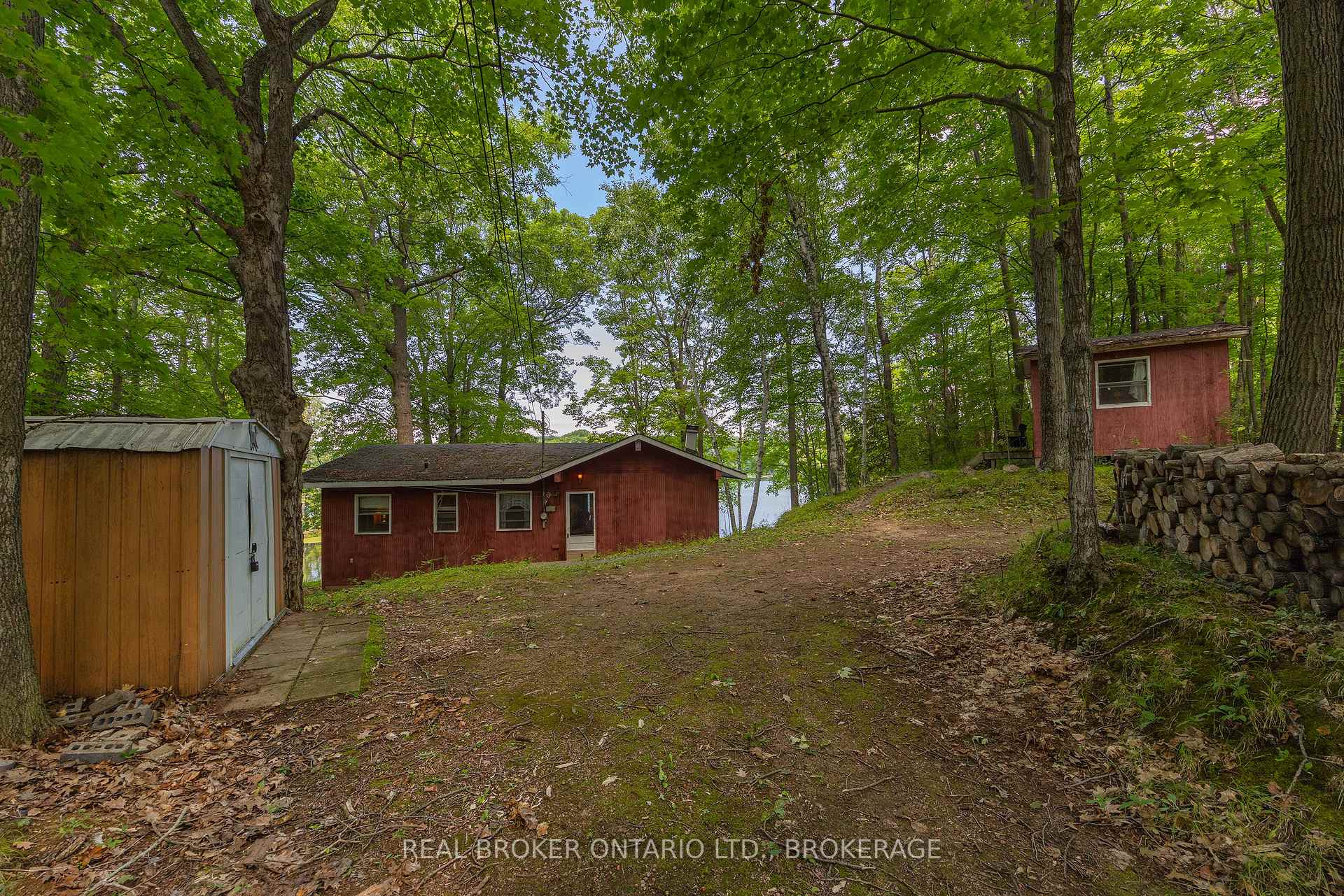 Photo 4 of 2096 Eel Bay Road, Frontenac, Frontenac South — HOMEH