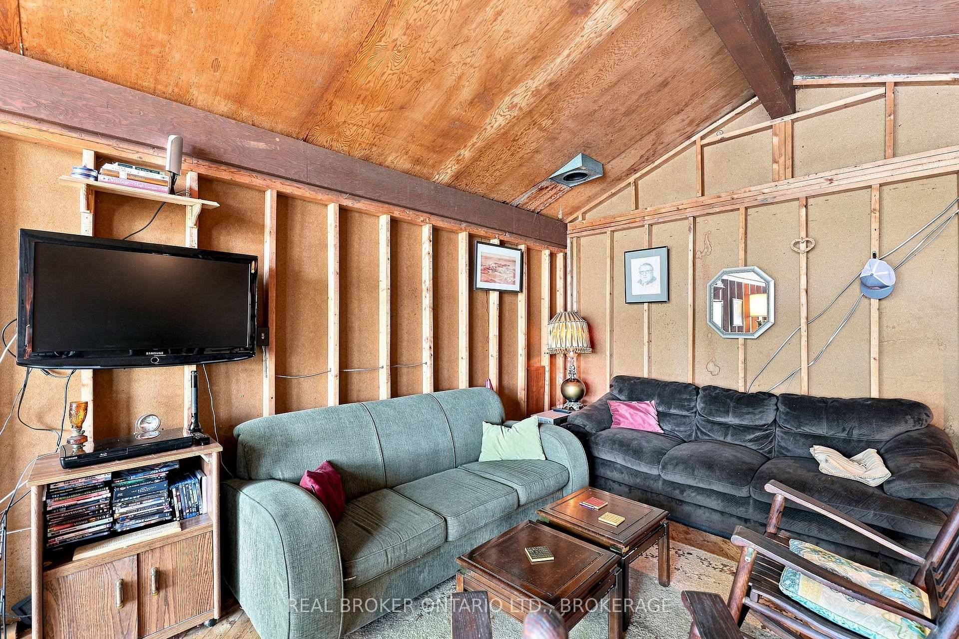 Photo 19 of 2096 Eel Bay Road, Frontenac, Frontenac South — HOMEH