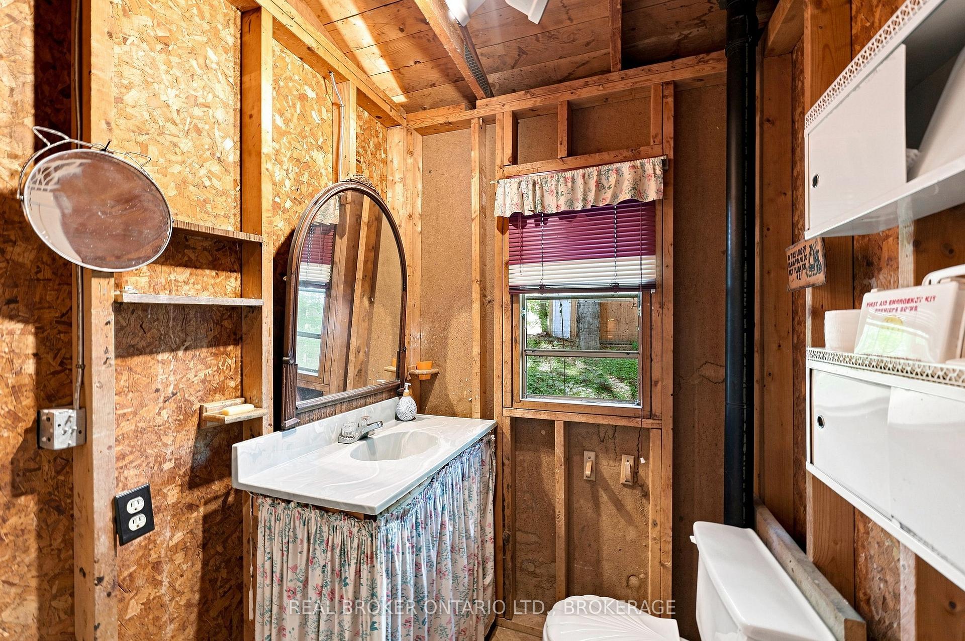 Photo 33 of 2096 Eel Bay Road, Frontenac, Frontenac South — HOMEH