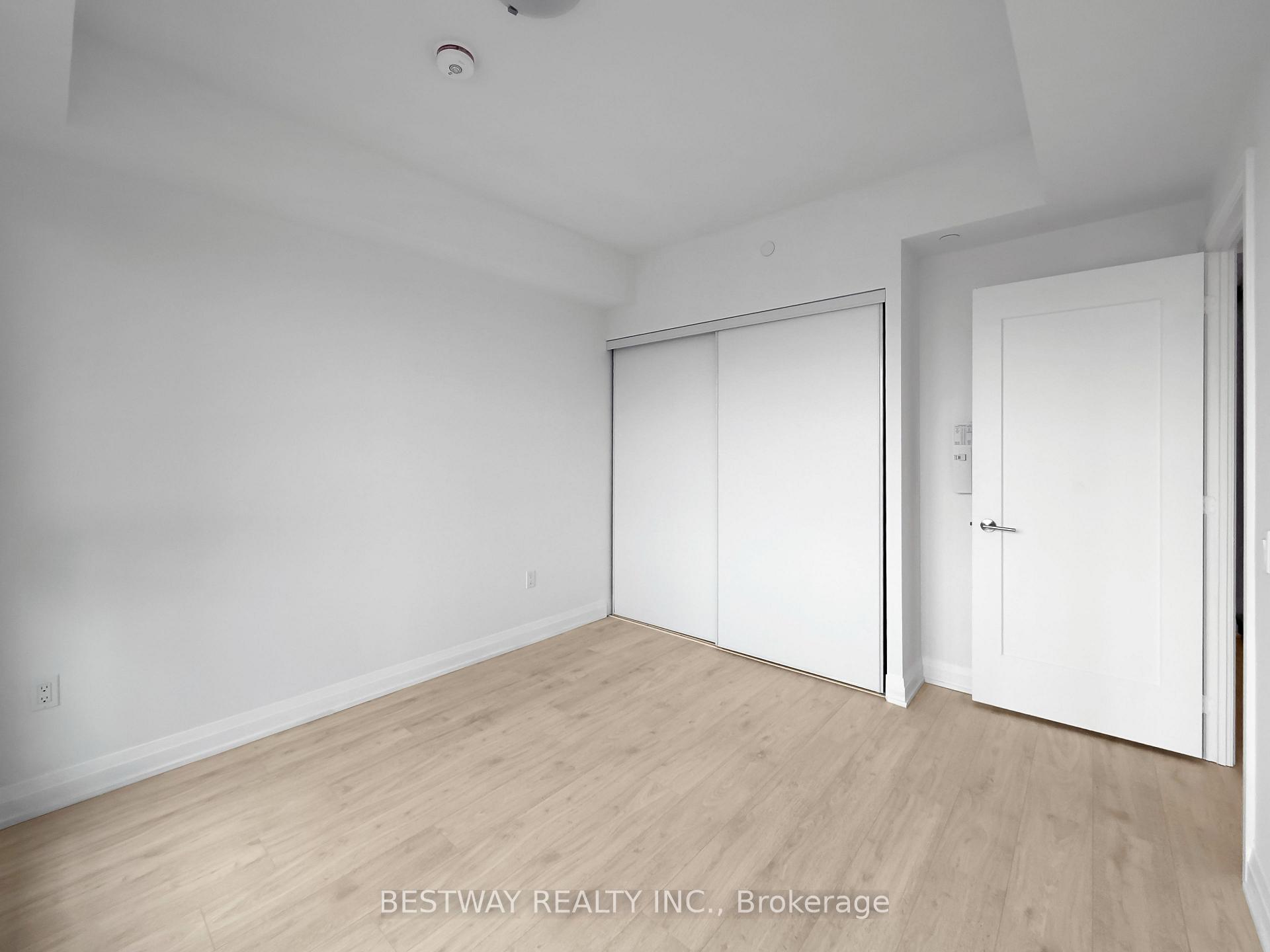 Photo 9 of 412 Silver Maple Road, Oakville, Joshua Meadows — HOMEH