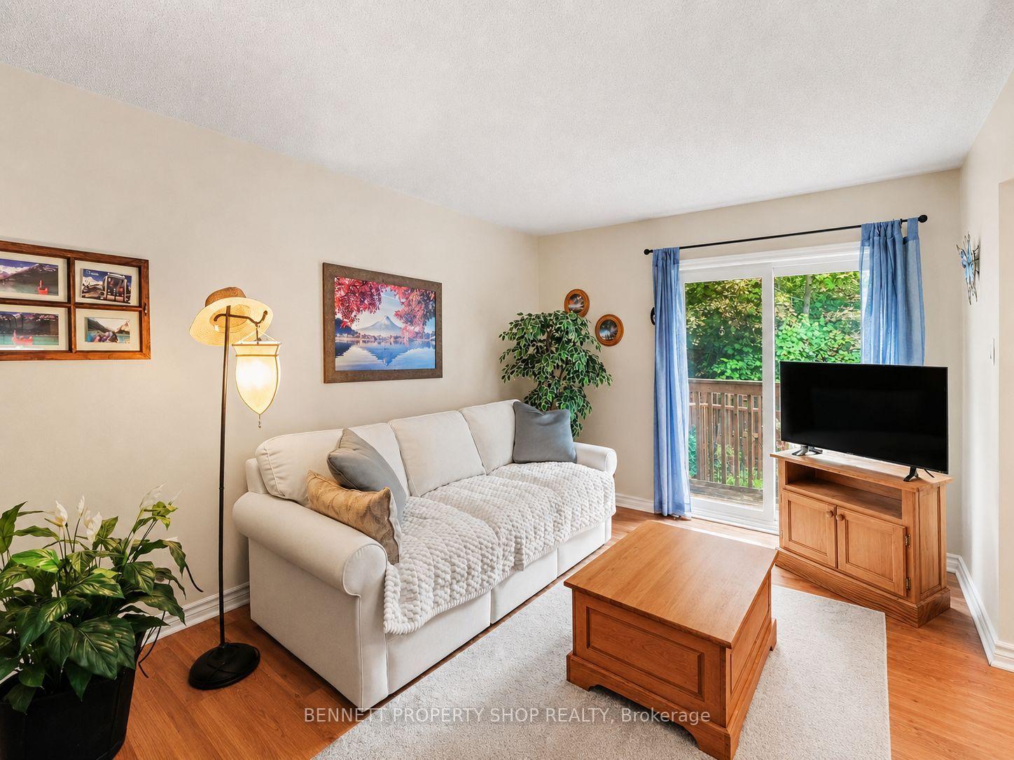 Photo 5 of Unit 224, 3445 Uplands Drive, Ottawa, Hunt Club — HOMEH