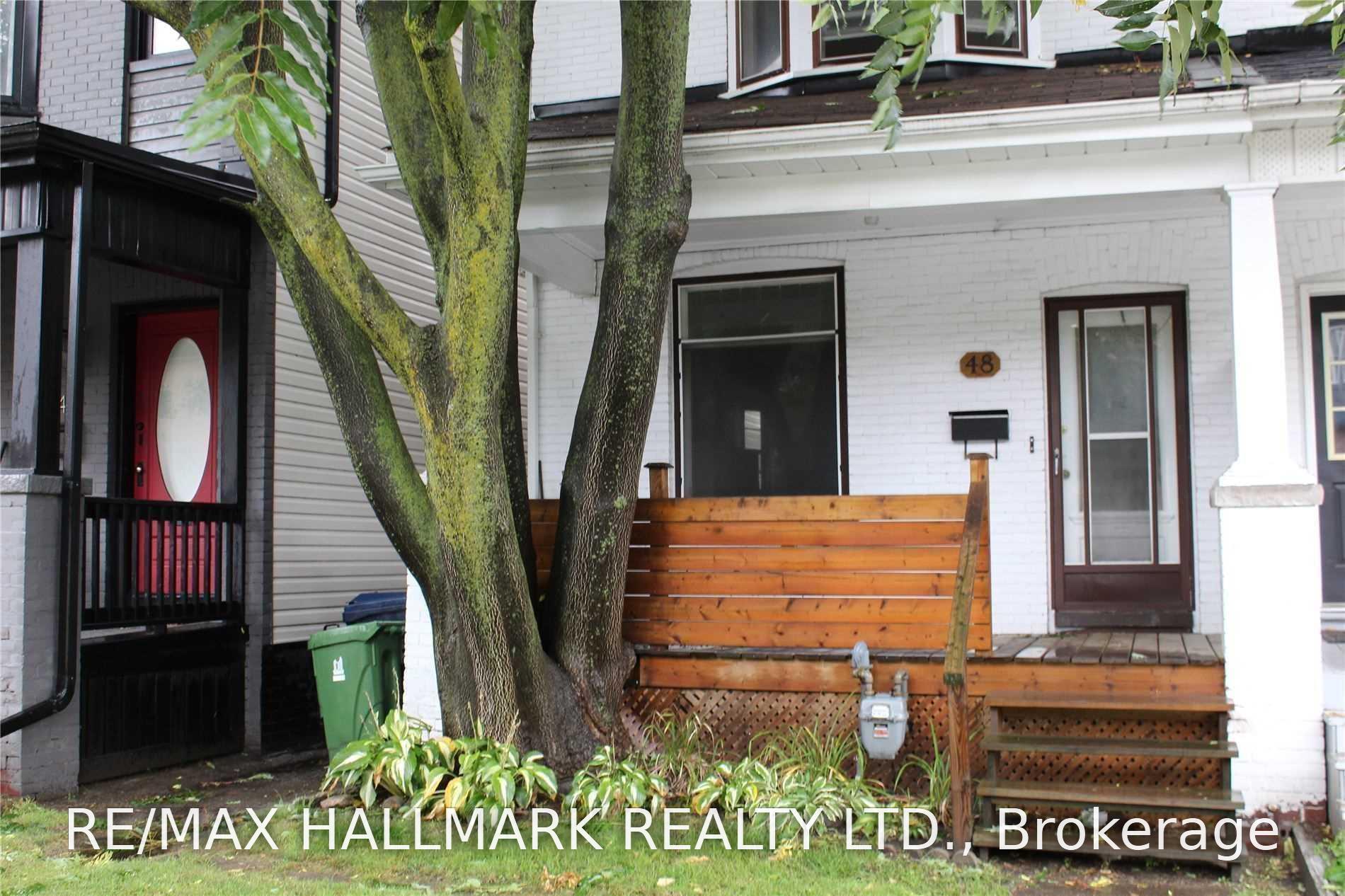 Front of Unit Bsmt, 48 Strathcona Avenue