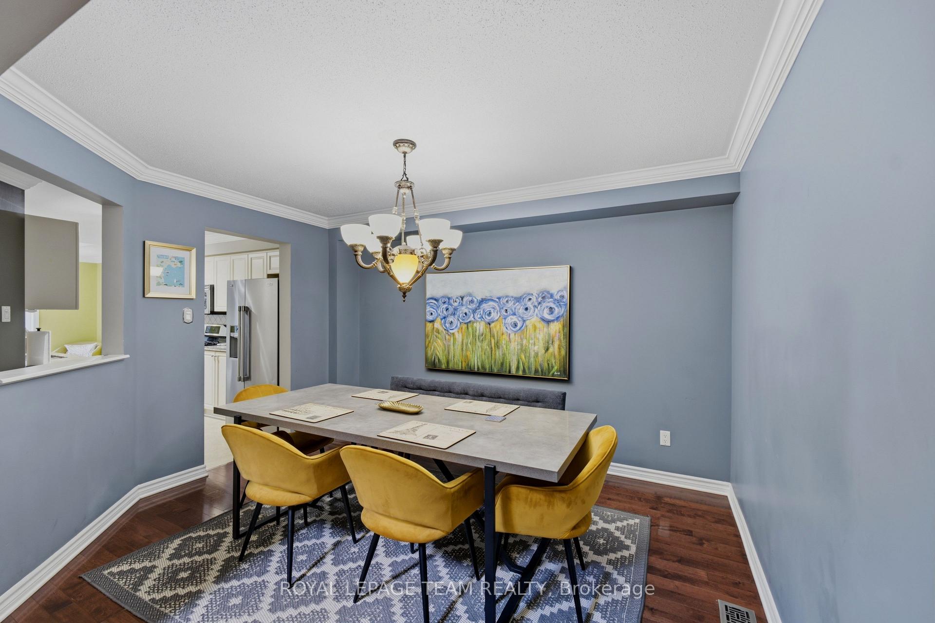 Photo 14 of 216 Horseshoe Crescent, Ottawa, Stittsville (North) — HOMEH