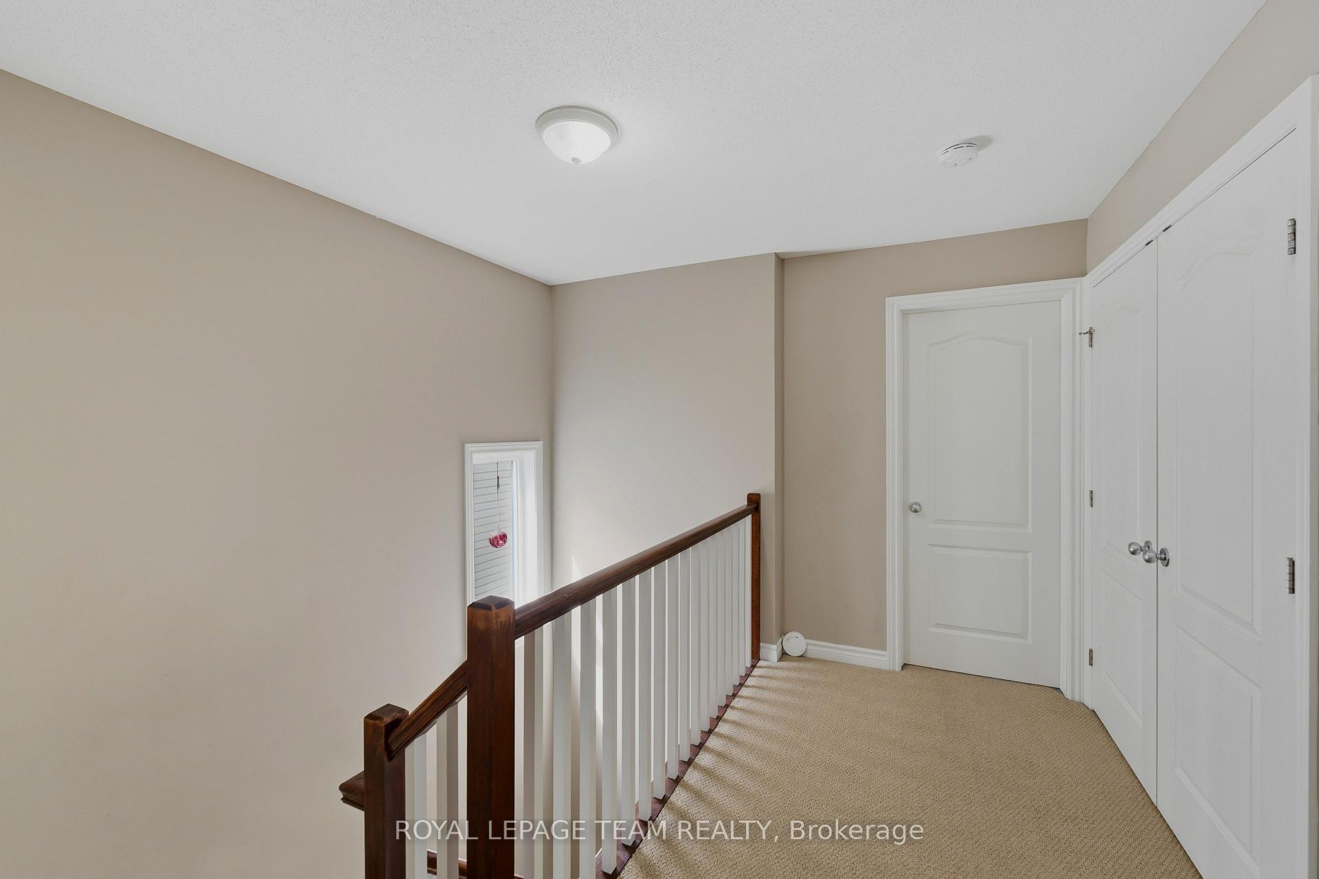 Photo 34 of 216 Horseshoe Crescent, Ottawa, Stittsville (North) — HOMEH