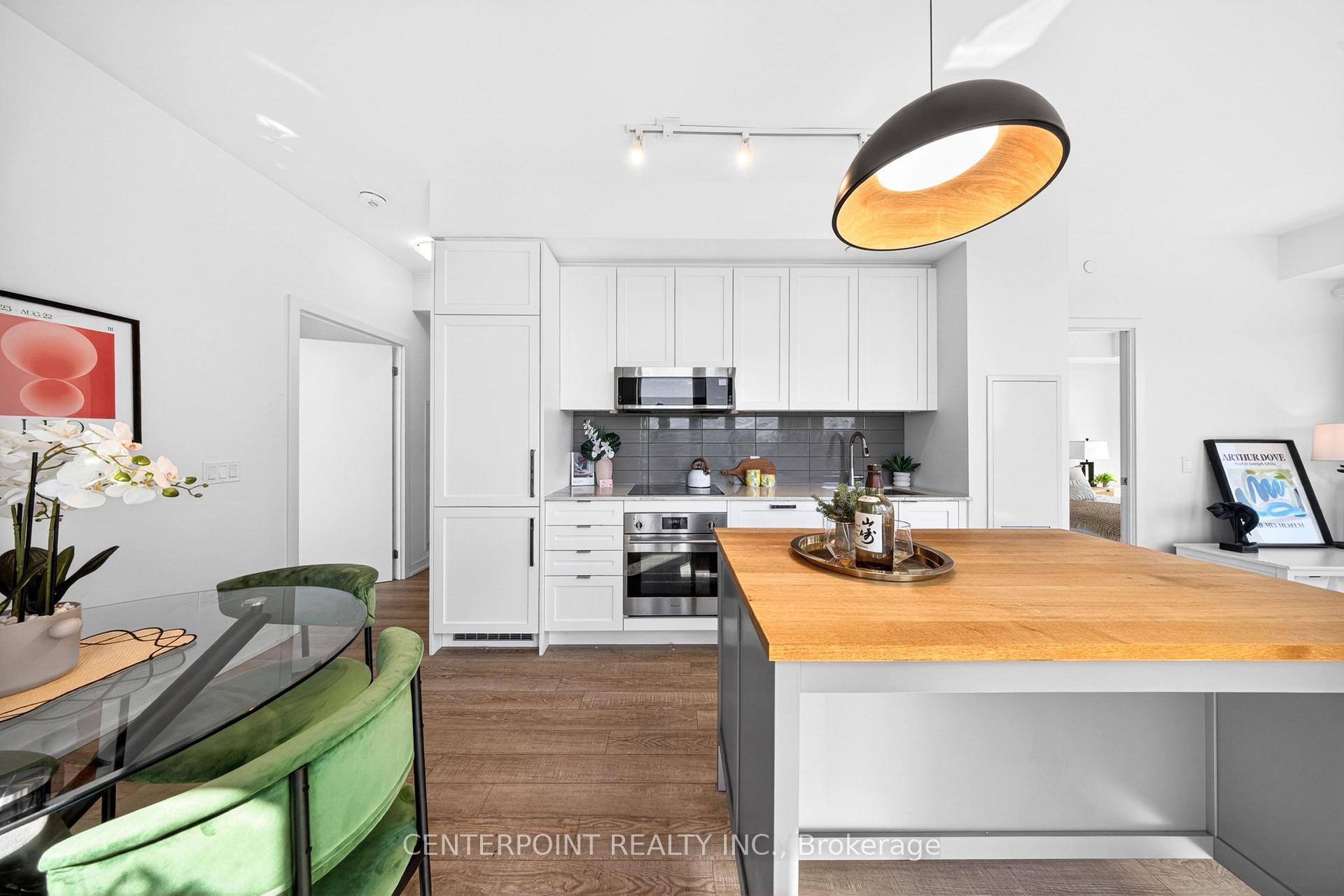 Photo 4 of Unit 519, 250 Lawrence Avenue W, Toronto, Lawrence Park North — HOMEH