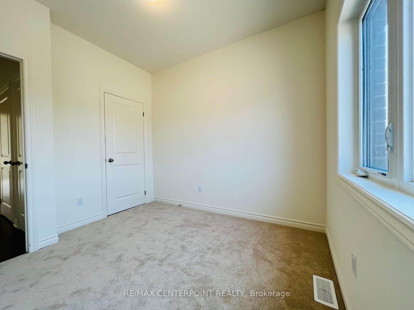 Photo 20 of 43 O'Reilly Street, Whitby, Rural Whitby — HOMEH