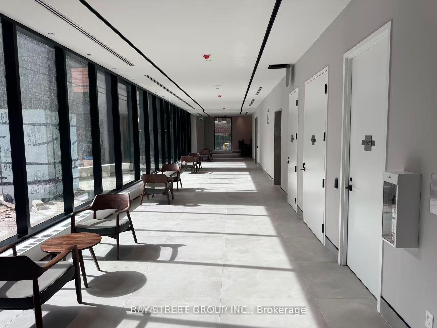 Photo 4 of Unit 4601, 609 Sherbourne Street, Toronto, North St. James Town — HOMEH