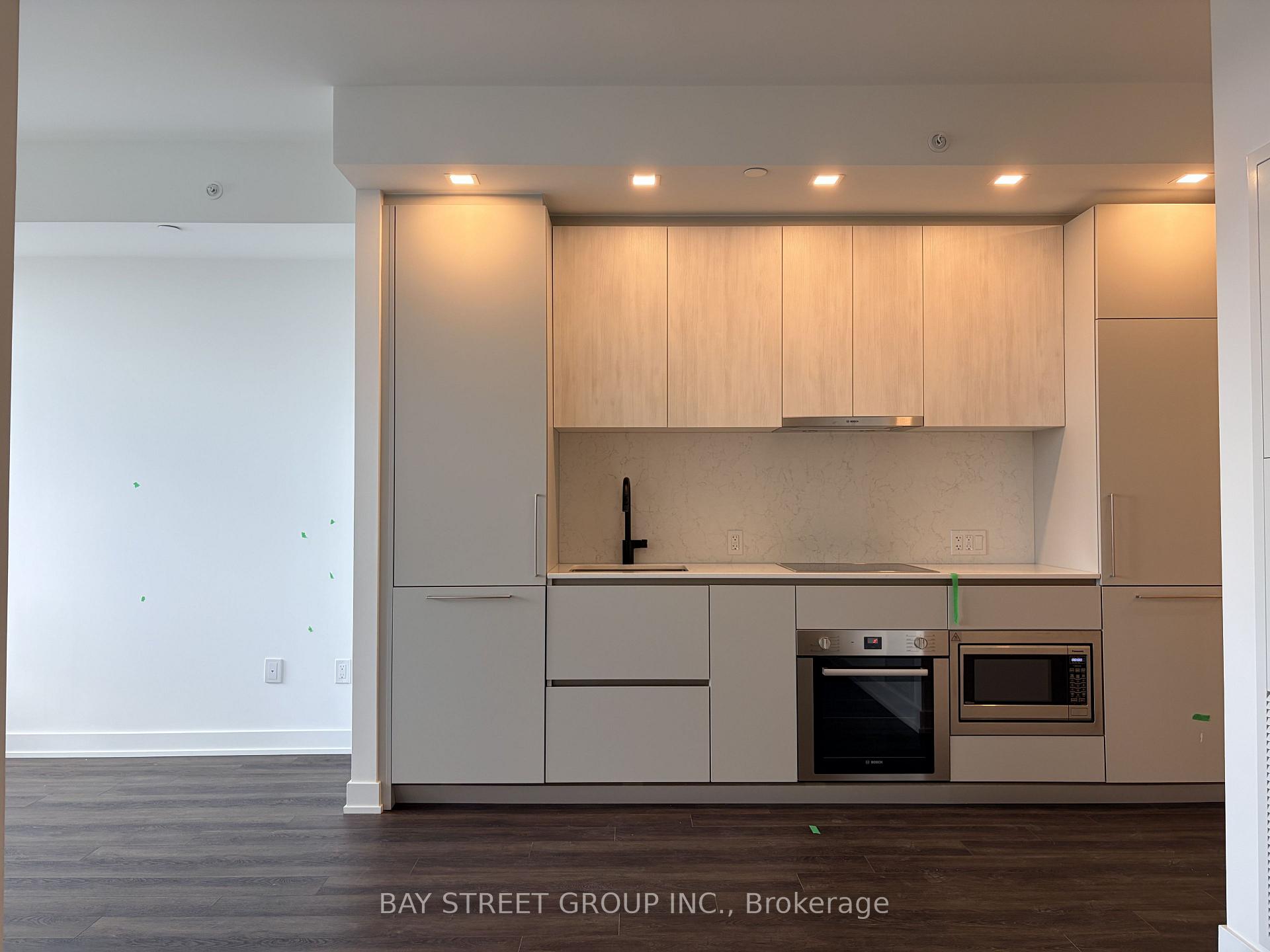 Photo 8 of Unit 4601, 609 Sherbourne Street, Toronto, North St. James Town — HOMEH