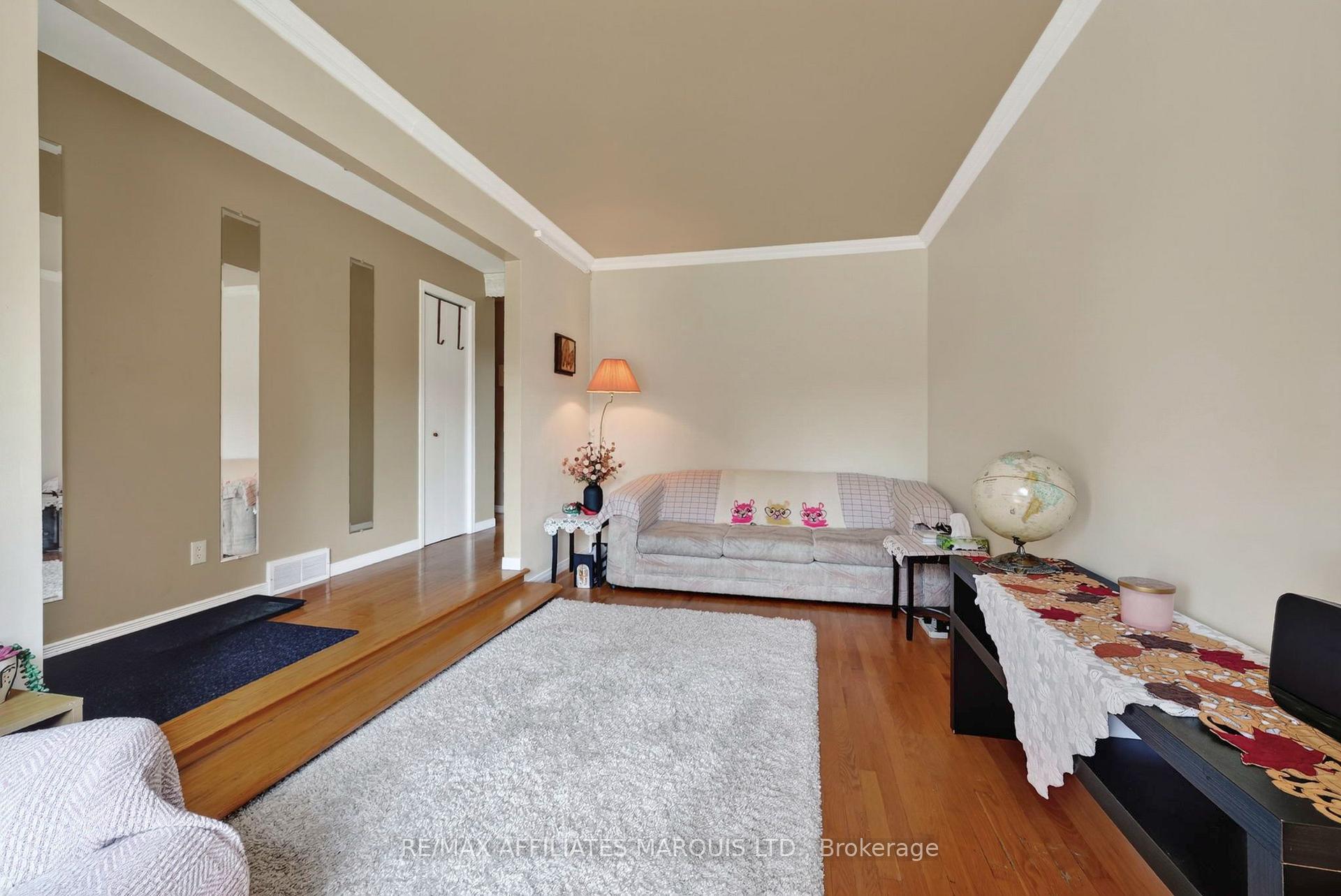 Photo 14 of 672 Champlain Drive, Cornwall, Cornwall — HOMEH
