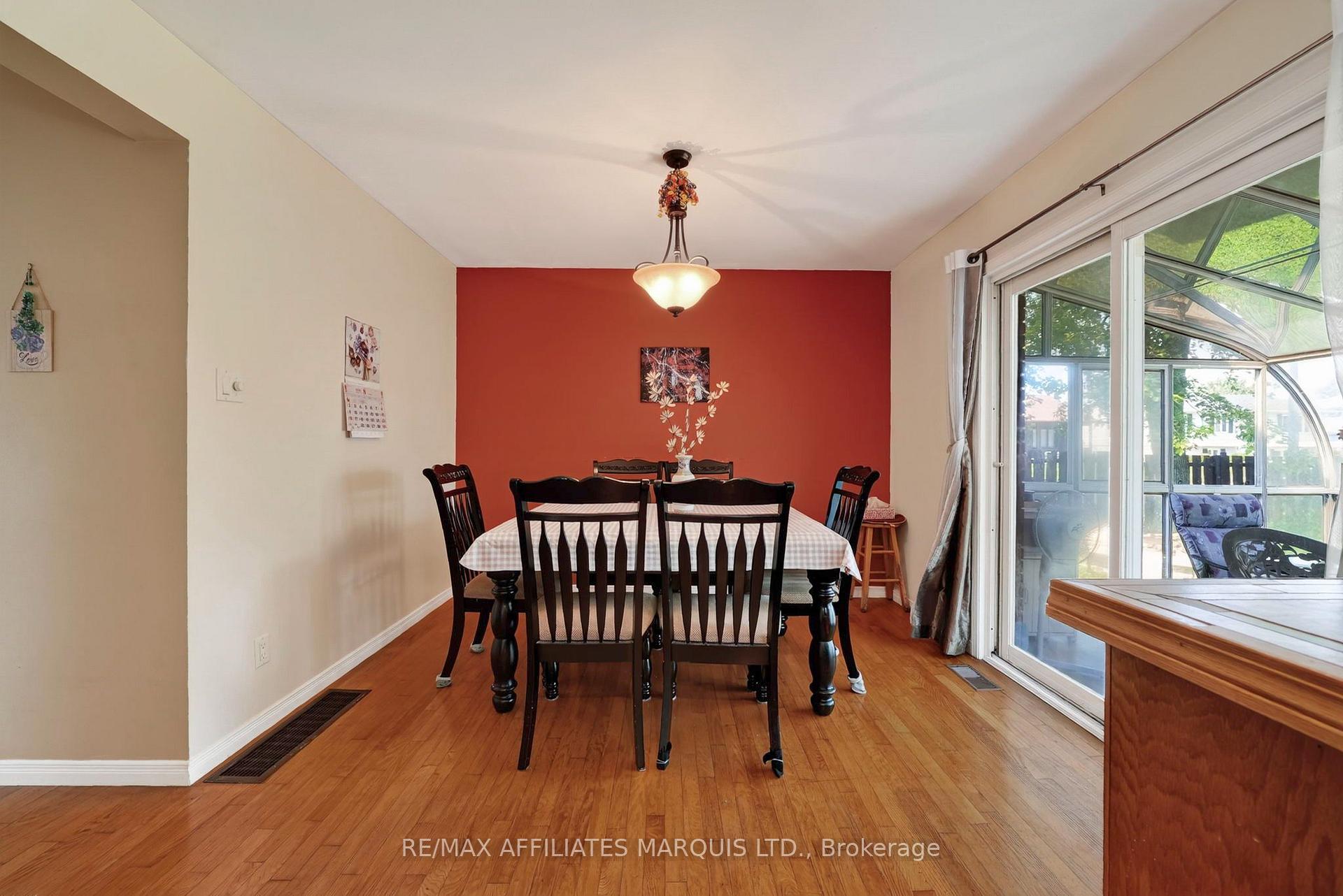 Photo 22 of 672 Champlain Drive, Cornwall, Cornwall — HOMEH