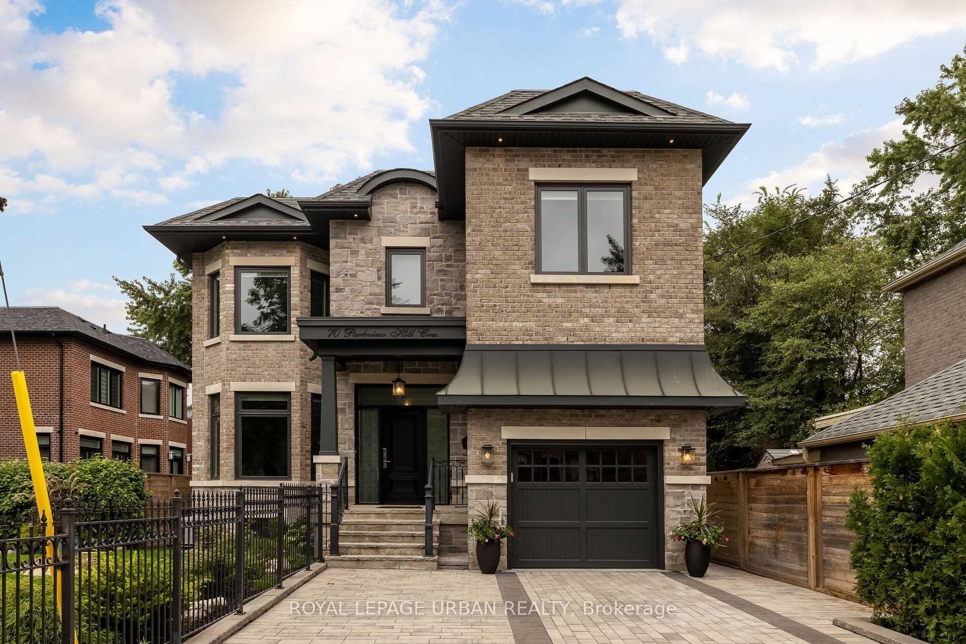 Photo 4 of 70 Parkview Hill Crescent, Toronto, O'Connor-Parkview — HOMEH